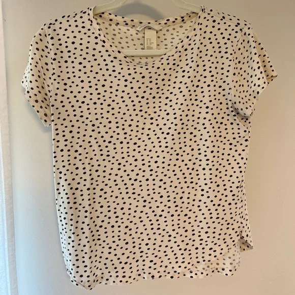 Spotted H&M tee - Picture 2 of 3